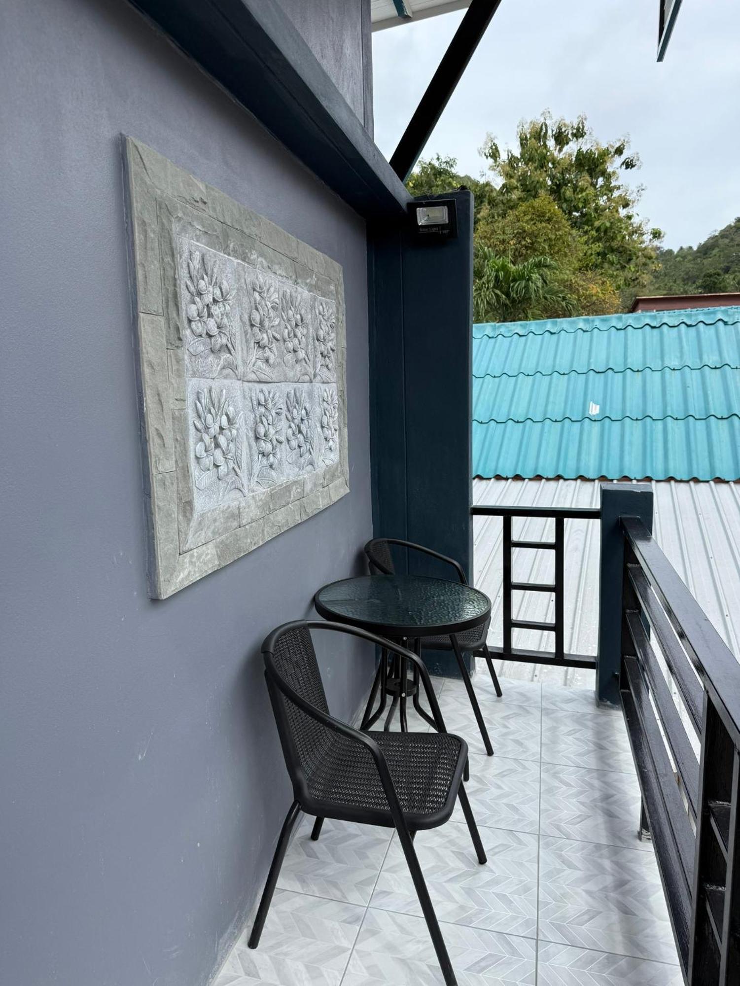P'Un House Hotel Tau-sziget Kültér fotó