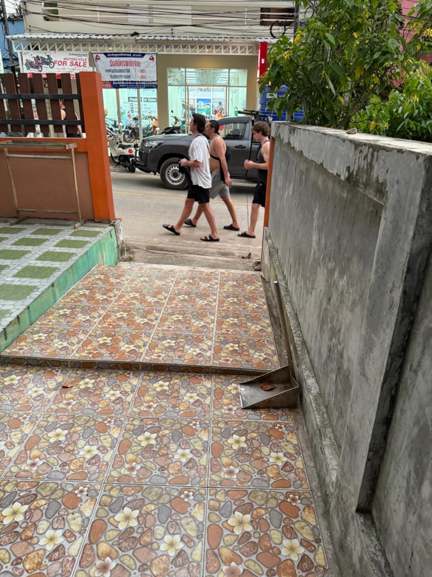 P'Un House Hotel Tau-sziget Kültér fotó